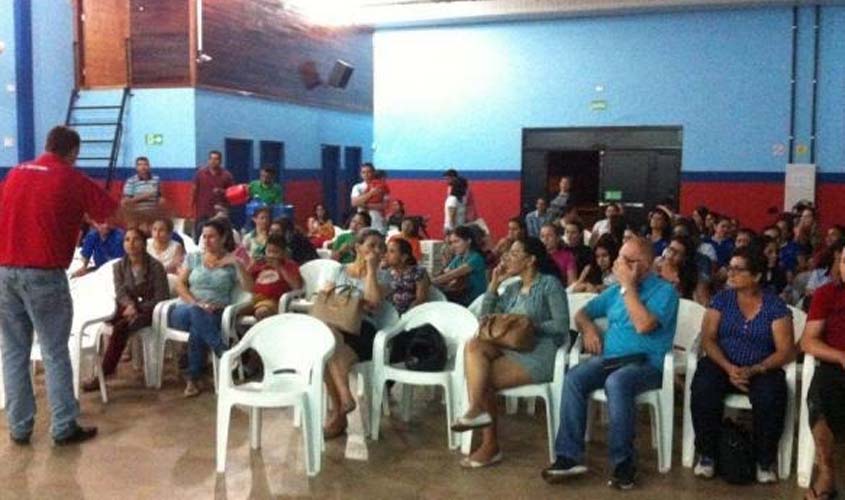 ROLIM DE MOURA:  Executivo Municipal reduz o horário de planejamento e reforço escolar e afronta Lei Federal
