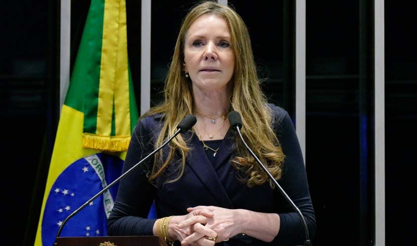 Vanessa Grazziotin ataca decisão de juíza de Execuções Penais de limitar visitas ao ex-presidente Lula