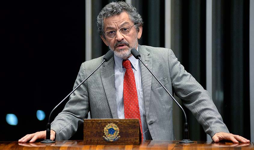 Paulo Rocha critica 'malabarismos' do Judiciário