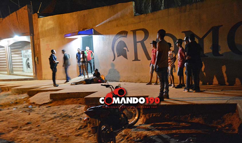 Três são mortos na  frente de casa de shows no interior de Rondônia