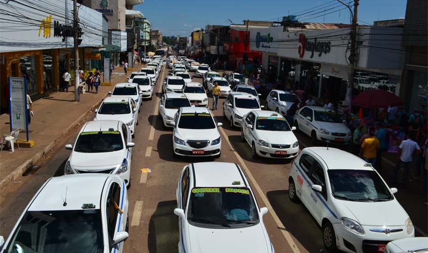 Justiça de Rondônia nega liminar para suspender emenda que regulamenta táxi compartilhado