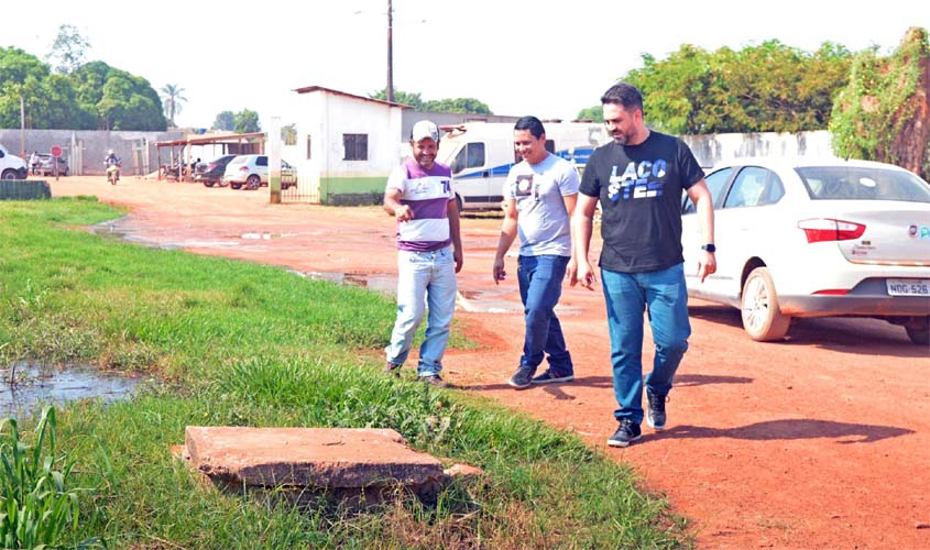 Em visita a Guajará-Mirim, Léo Moraes acompanha pedido de estação de tratamento de esgoto para o município  