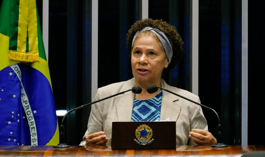 Regina Sousa critica julgamento 'orquestrado' contra Lula