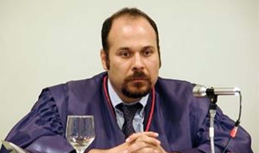 STJ ordena afastamento imediato do desembargador Mauro Campello de suas funções no TJRR