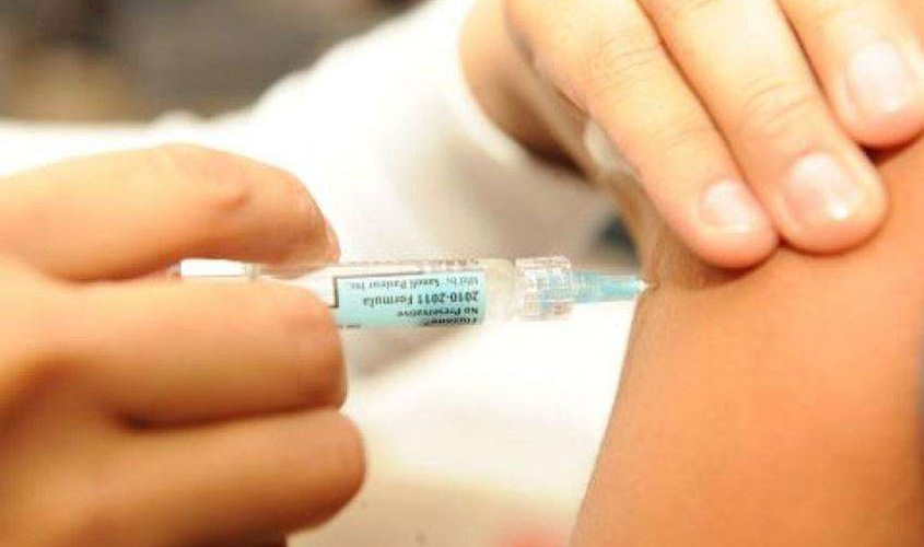 Vacina contra gripe disponível nas unidades de saúde a partir desta segunda