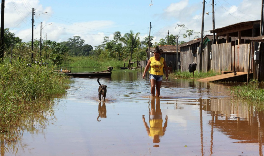 Governo de Rondônia anuncia ação conjunta para investimentos em Guajará-Mirim atingida pela cheia