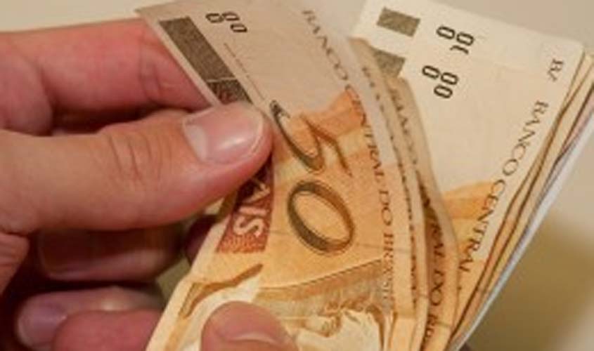 Pagamento do salário de junho e primeira parcela do 13º movimentará R$ 375 milhões na economia de Rondônia