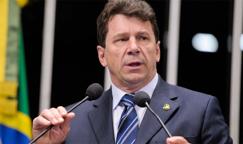 Cassol avalia sucessão estadual e declara que Rondônia é um “Estado falido”