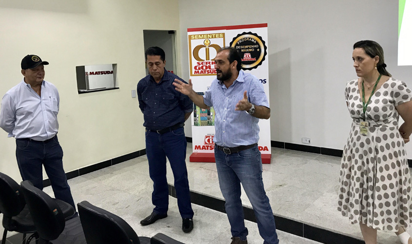 Laerte Gomes se reúne com empresários do setor frigorifico para tratar da implantação do SISBI-POA em RO