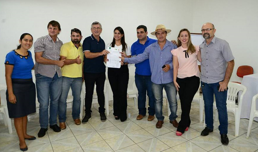 Mariana Carvalho visita Espigão do Oeste e anuncia mais recursos para o município