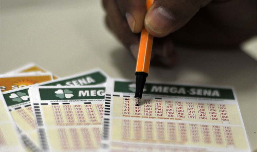 Prêmio de R$ 302,5 milhões da Mega da Virada saiu para 52 apostas
