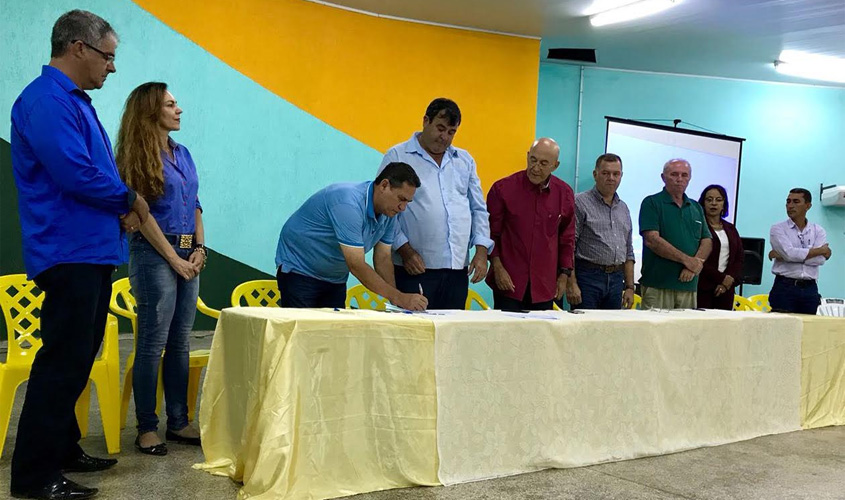 Maurão anuncia emenda para climatização das escolas de São Miguel do Guaporé