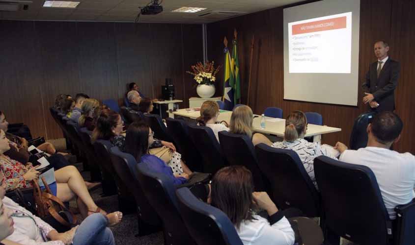 Atendimento à população deve ser qualificado pela Ouvidoria Geral do Estado