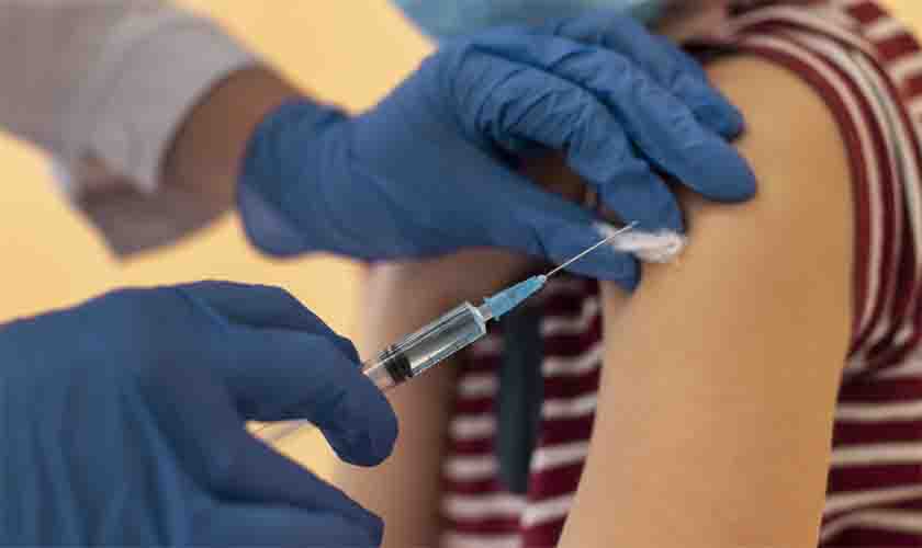 Processos rigorosos na embalagem e medição na chegada aos estados garantem segurança dos imunizantes