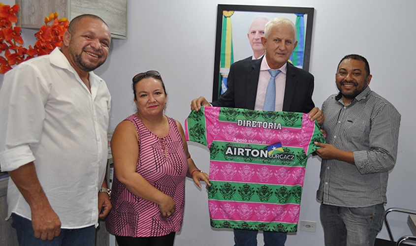 Deputado Airton parabeniza campeãs do Carnaval de Porto Velho
