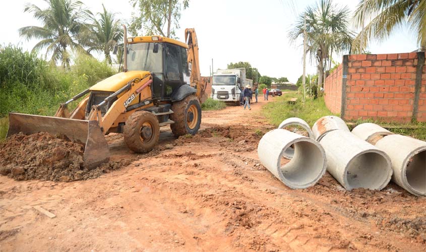 Prefeitura inicia construção de drenagem no bairro Primavera