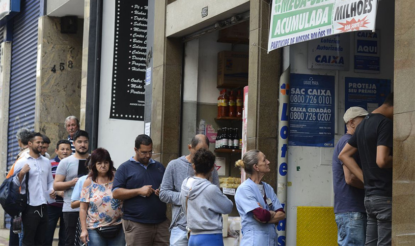 AGU: fechamento de lotéricas limita pagamento de benefícios sociais