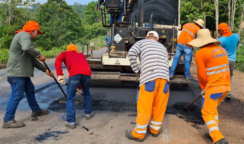 Servidores do DER mantêm rotina para garantir a trafegabilidade das estradas