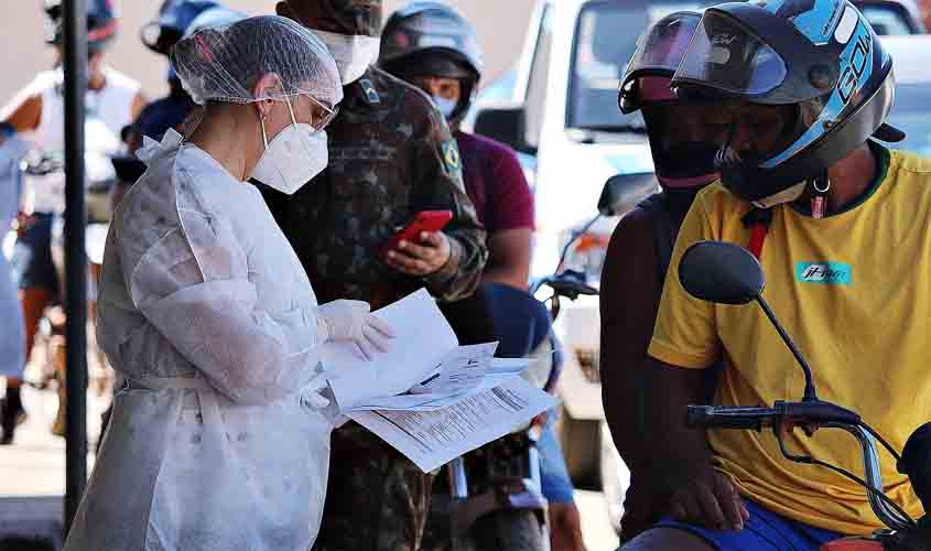 Na 21ª edição do drive-thru de testagem rápida para a covid-19, participantes relatam sentimento de gratidão e alívio