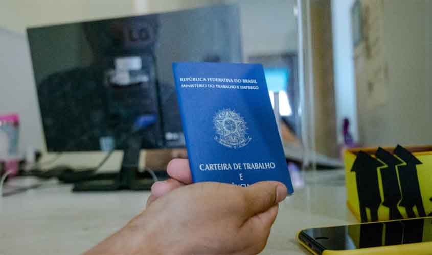 Feirão de Emprego e Empreendedorismo vai reunir mais de 100 empresas no Cláudio Coutinho, capital