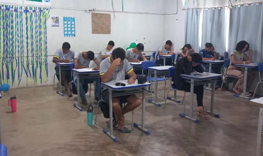 Ensino Médio participa do 1º simulado Enem 2026