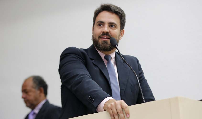 Deputado Léo Moraes se reúne com representantes dos servidores públicos do Detran