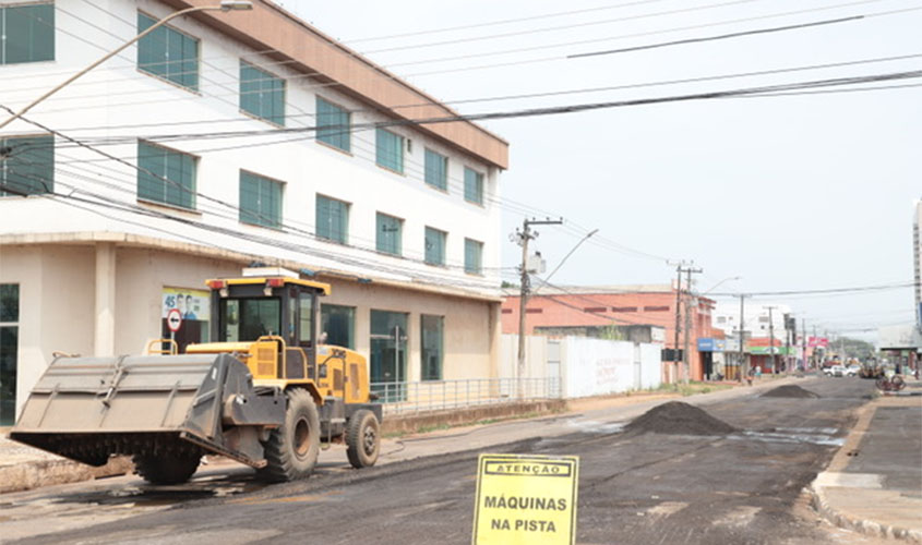 Avenida Amazonas recebe recapeamento