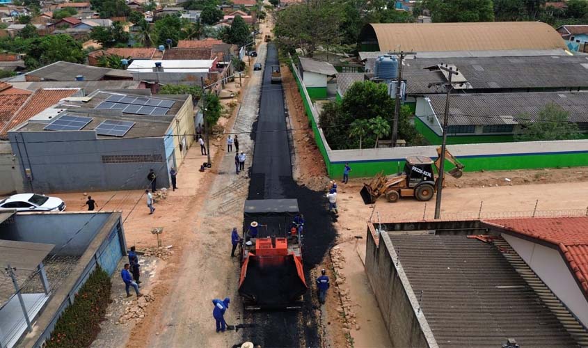 Prefeitura amplia obras de pavimentação no Parque São Pedro