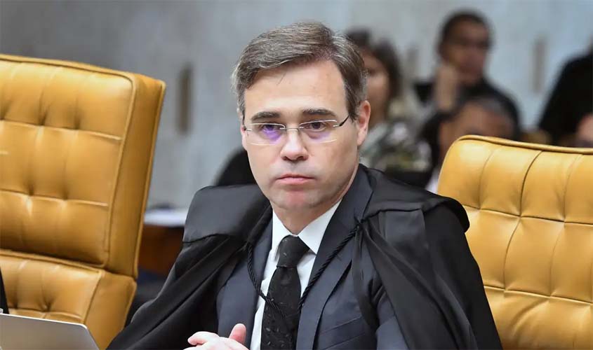 Mendonça quer levar ao plenário diálogos de Vorcaro e Moraes