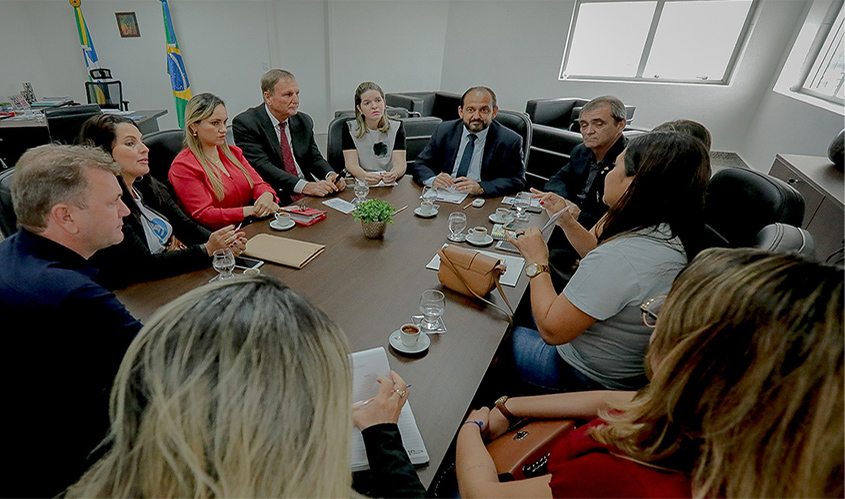 Presidente Laerte Gomes recebe adjunta da Semasf de Porto Velho