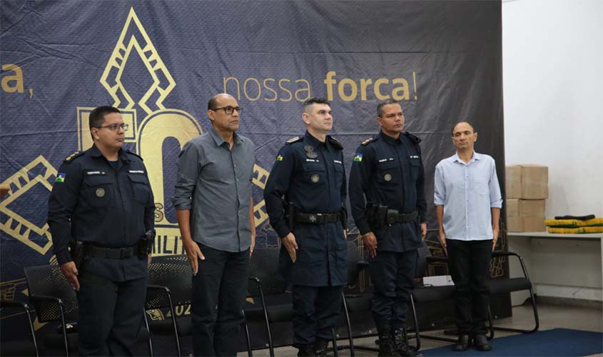 PMRO celebra Dia do Veterano com solenidade