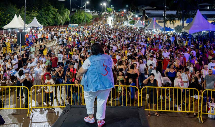 Apresentações musicais e queima de fogos marcam a chegada de 2024 em Porto Velho