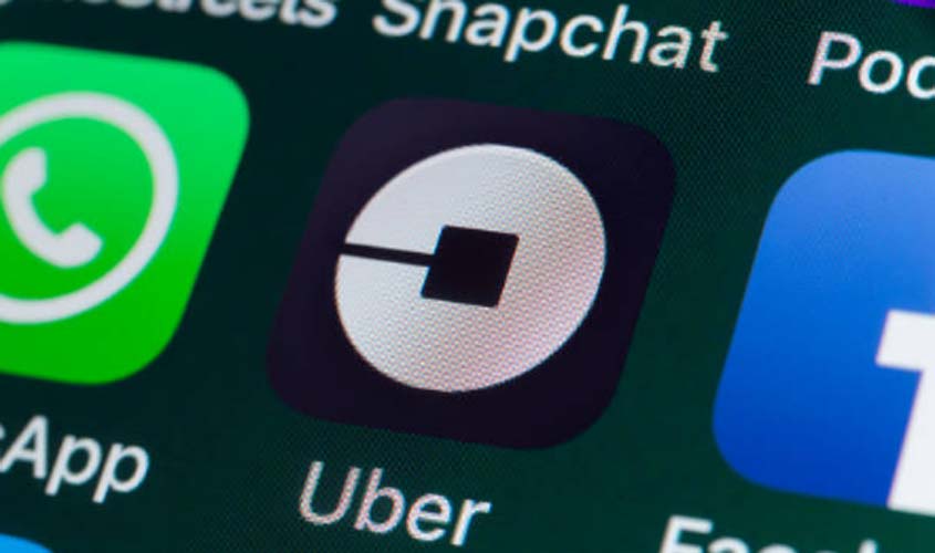 Motorista não consegue reconhecer vínculo de emprego com a Uber 