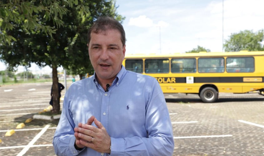 Prefeitura recebe os primeiros 36 ônibus para atender a zona rural