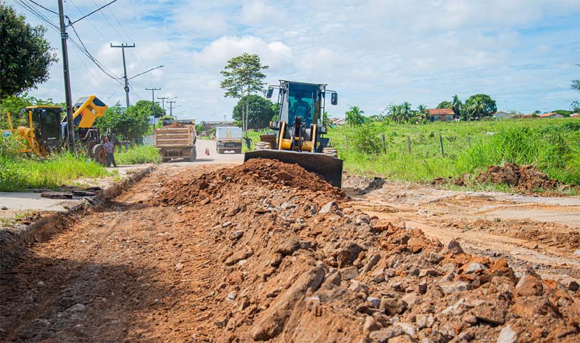 Prefeitura inicia obras de drenagem na rua Rondônia