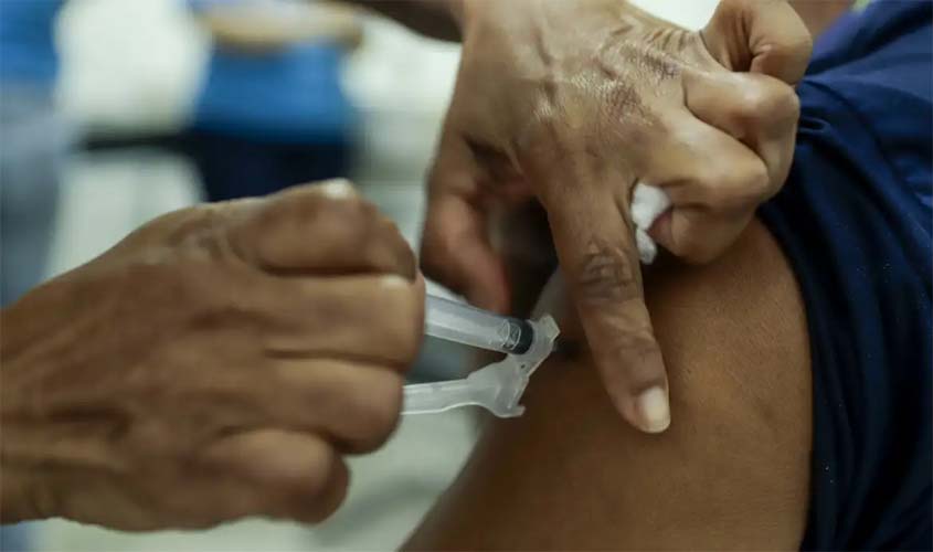 Casos de influenza A seguem em alta no Brasil, diz Fiocruz