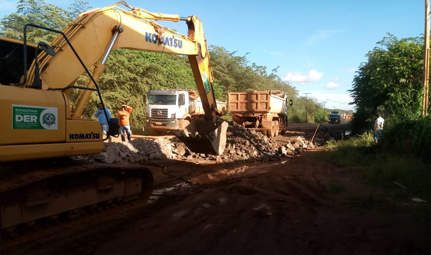 DER realiza obras de recuperação da Estrada do Belmont