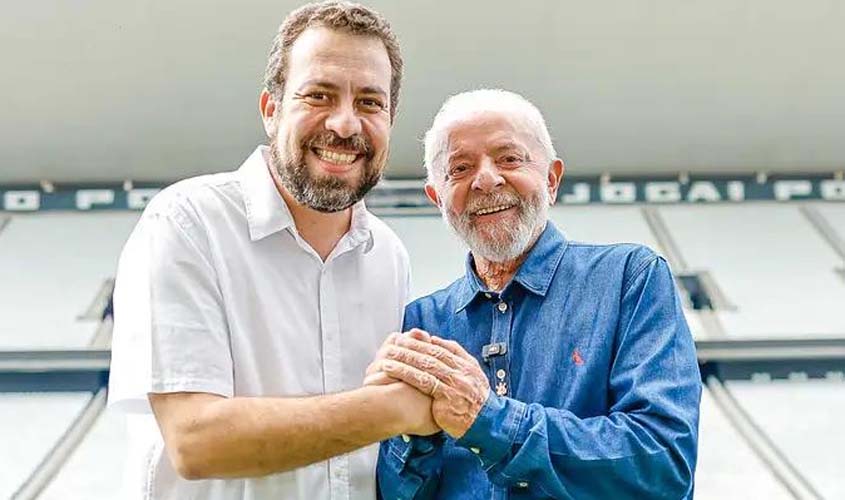 Justiça determina retirada de vídeo em que Lula pede votos para Boulos