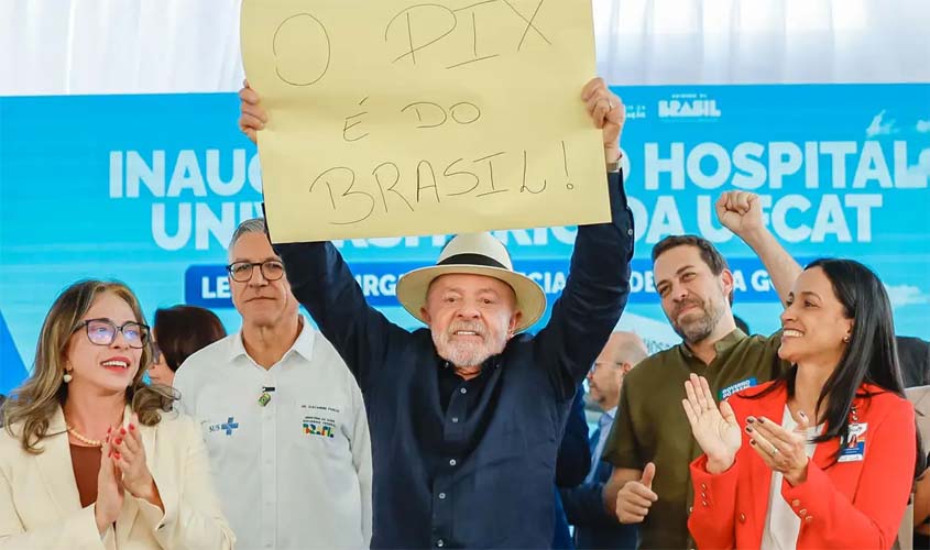 Lula defende Pix e destaca sucesso do sistema