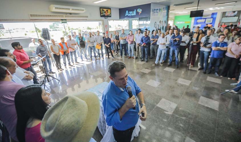 Aeroporto de Cacoal receberá novos equipamentos e Cernic recebeu ônibus