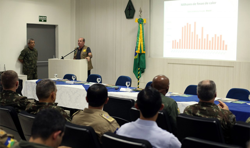Ministro da Defesa destaca eficiência da Operação Verde Brasil 17