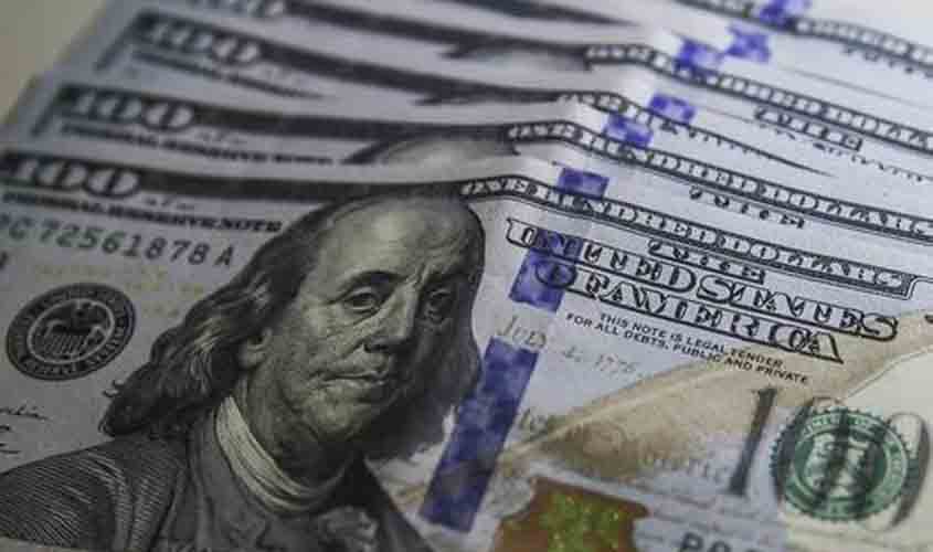 Dólar teve leve queda no último fechamento