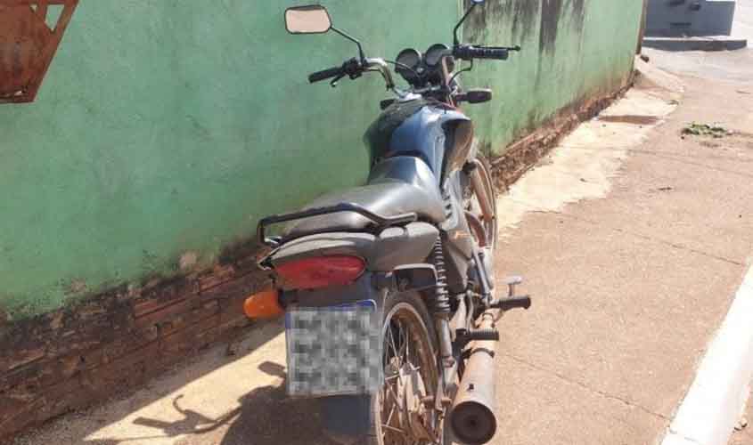 Polícia Militar recupera motocicleta furtada em Cacoal