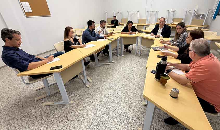 SIMERO e CREMERO orientam diretores clínicos para início da greve da saúde