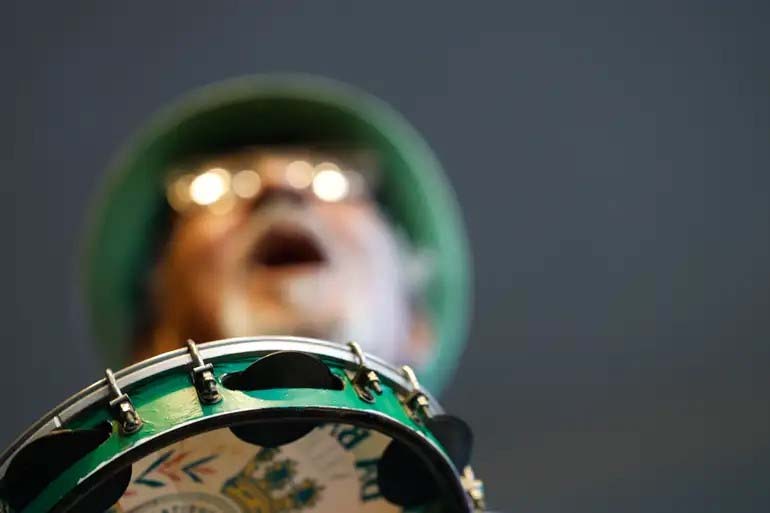 CLT e samba: influência da legislação na música brasileira