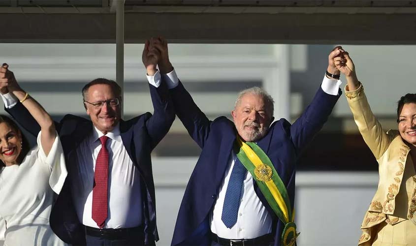 Da calamidade de Bolsonaro à esperança de Lula
