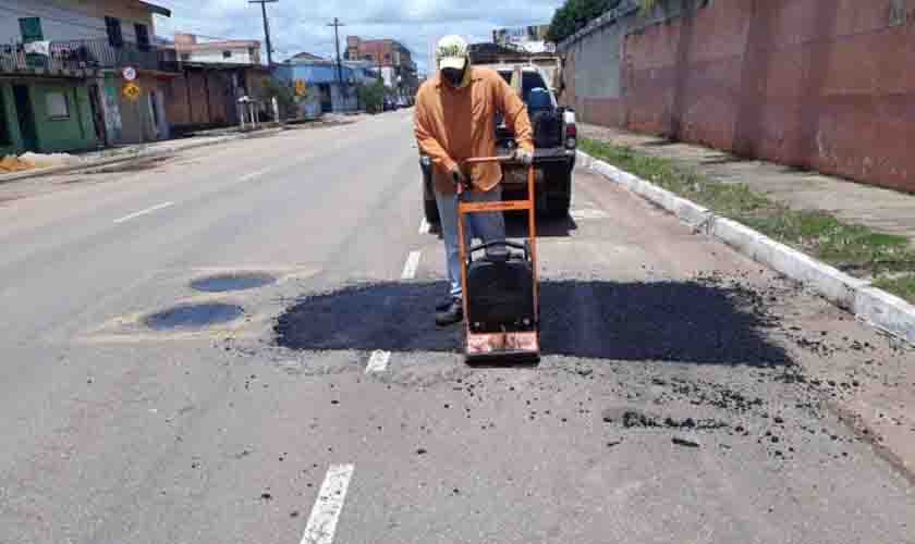 Equipes de obras intensificam ações no feriado de carnaval em Porto Velho