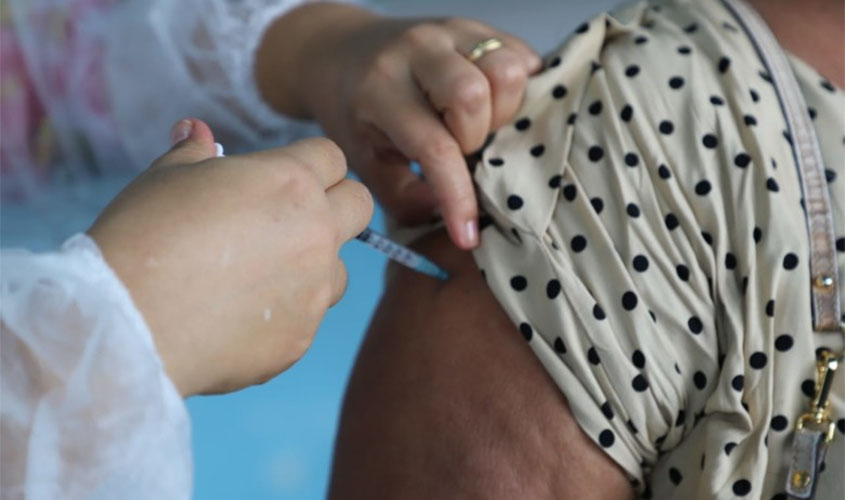 Mais de 22 mil idosos já foram vacinados contra gripe na capital