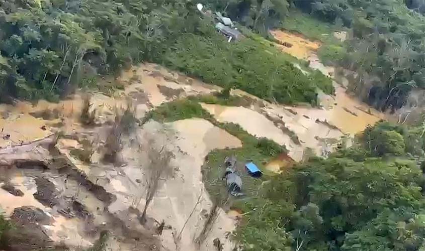 Polícia Federal encontra mais oito corpos na Terra Indígena Yanomami