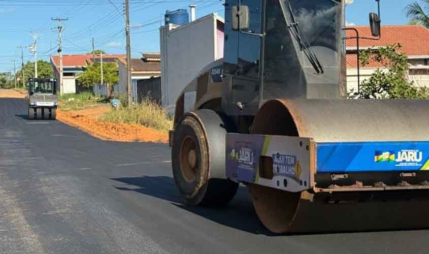 Prefeitura conclui asfaltamento em trecho da rua Francisco Pantoja, no setor 06